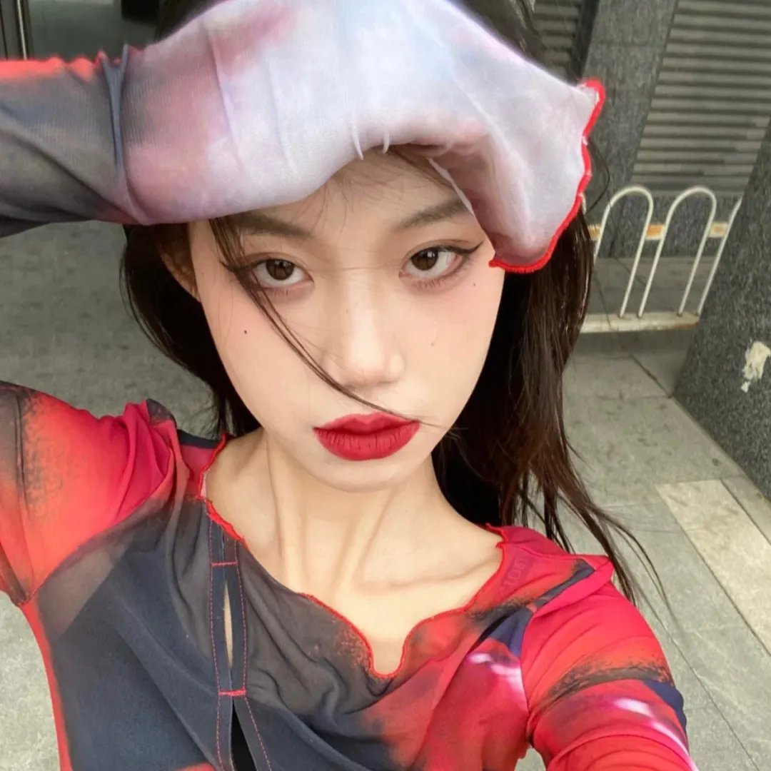 红颜一怒斩乾坤